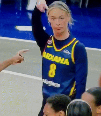 Sophie Cunningham Pointing